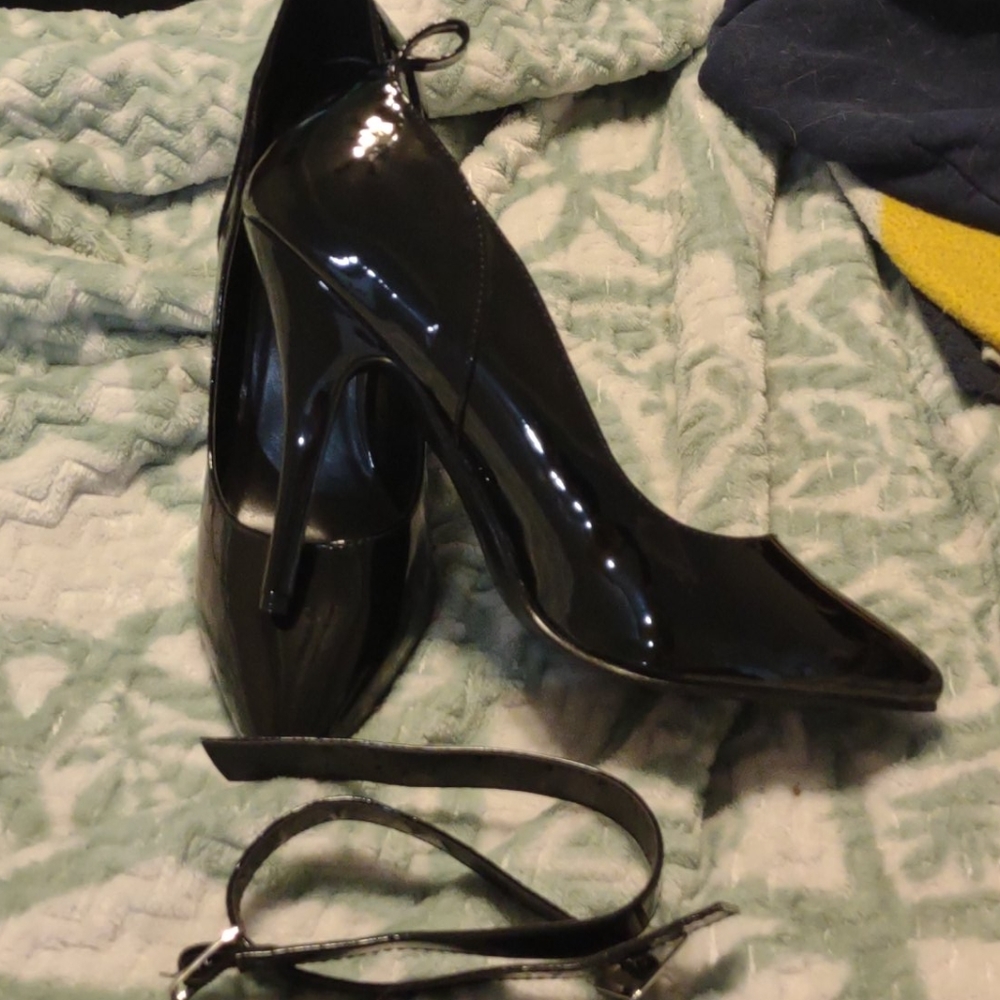 Pleaser pvc heels